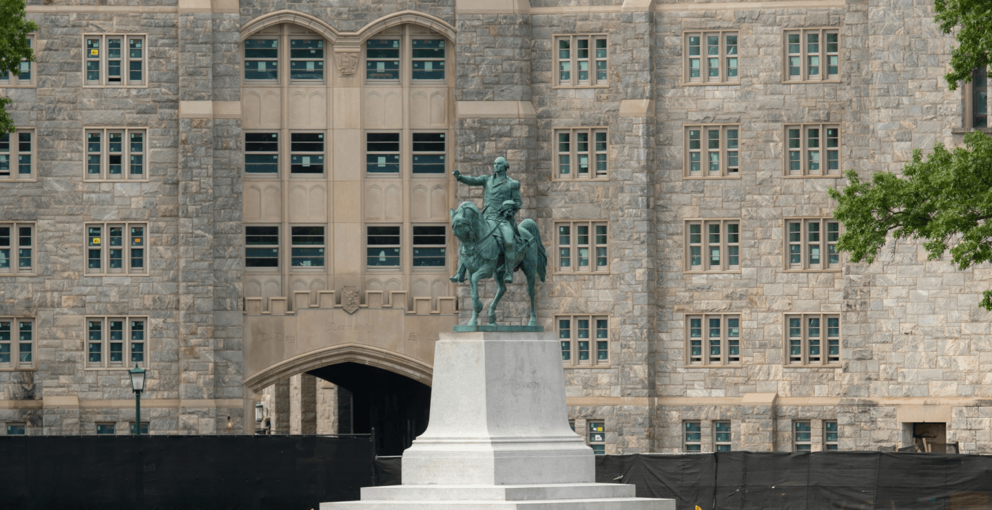 West Point Bus Tours